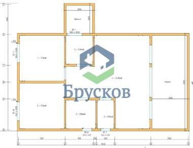 деревянный деревенский дом